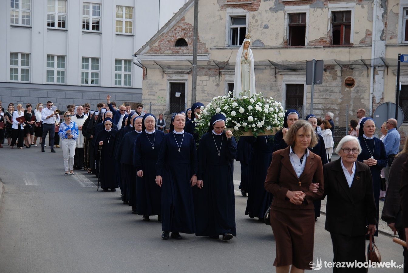 Miejska procesja Bożego Ciała przeszła ulicami Włocławka