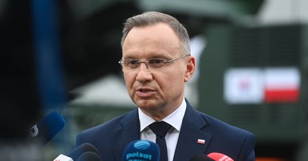 Andrzej Duda ostro o raporcie ws. działań podkomisji smoleńskiej