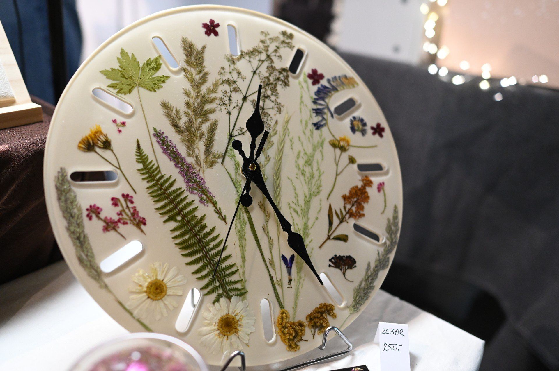 Targi Jestem Slow w Elektrowni Powiśle. Tak jest na miejscu.