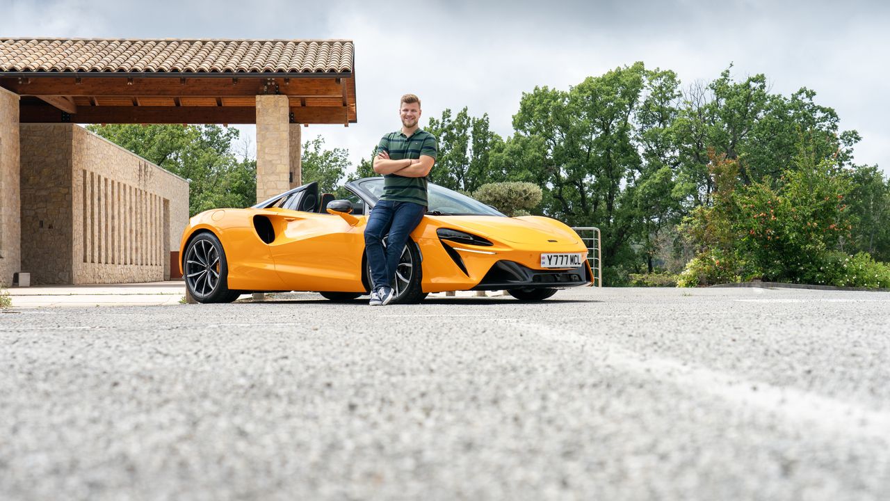 Pierwsza jazda: McLaren Artura Spider – słoneczne wejście w nową erę