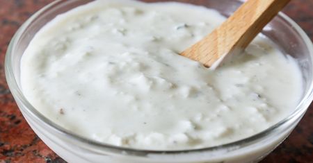 Majonez nie ma z nim szans. Teść na Wielkanoc serwuje domowy sos tatarski