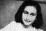 Intymne zapiski pisane w ukryciu przed nazistami. Historia poruszającego "Dziennika" Anny Frank