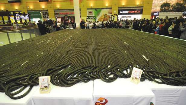 Sushi w rosyjskim wydaniu. Ilu głodomorów się nim naje? 1