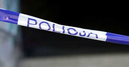 Makabryczne odkrycie policji w Łobzie. Zwłoki mężczyzny z raną na szyi