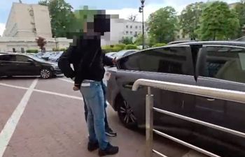 Opowiadał o ciężarnej żonie. Taki był jego cel. Skandal w Warszawie