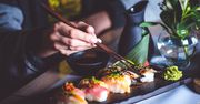 Nie do wiary, co dodają do sushi w Warszawie. "Tu jest jakby luksusowo"