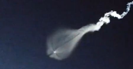 Niebo nad Rosją nawiedził przedziwny obiekt. W internecie zawrzało