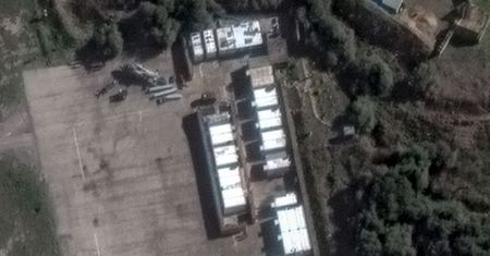 Generałowie Putina uciekają? Zdjęcia satelitarne pokazują ruchy w Syrii