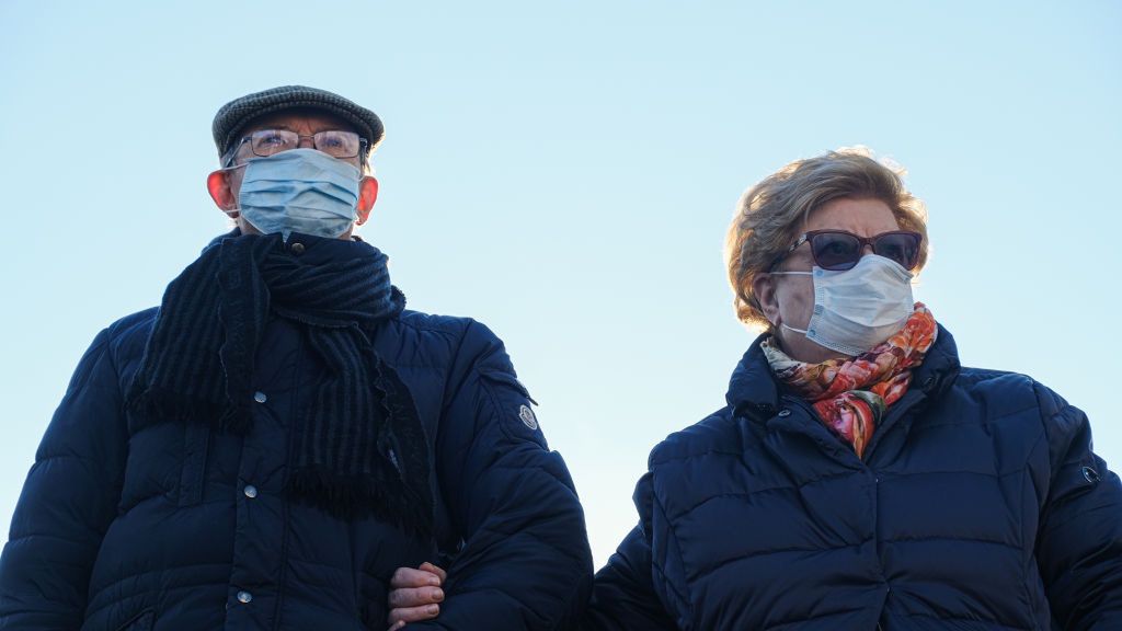 Chińskie maseczki nie zawsze nadają się dla Europejczyków