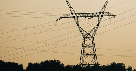 Bezpieczeństwo energetyczne Polski w obliczu wojny. Ministerstwo komentuje