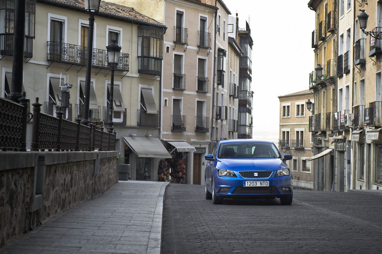 Seat Toledo (2012) - obszerna galeria zdjęć 19