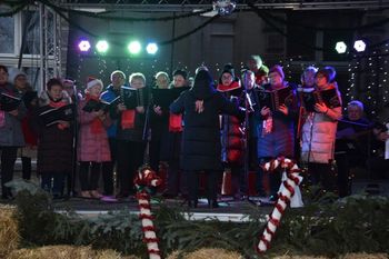 Żagań: Mikołajowe jarmarki i iluminacje. Imprezy na weekend 5-6-7 grudnia 2025