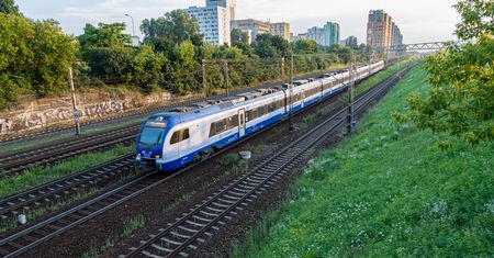 Długi weekend dzięki 11 listopada. PKP Intercity podjęło decyzję ws. pociągów