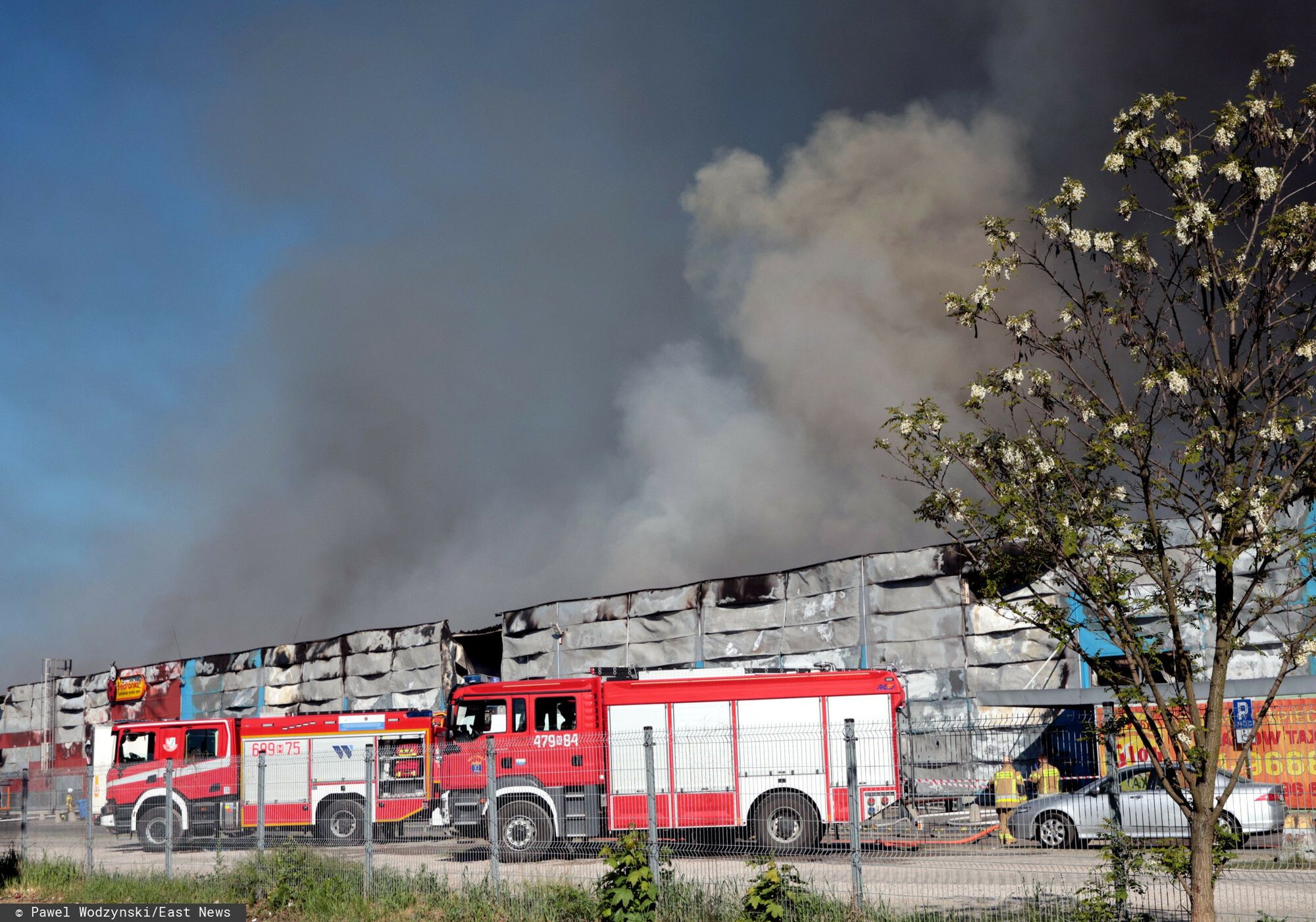 pożar kompleksu handlowego 
