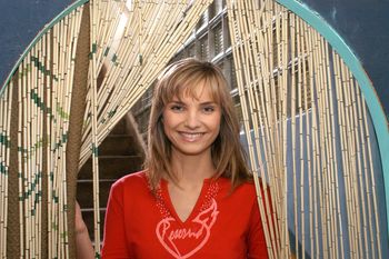 Piękna barmanka Irka z "Plebanii", czyli Małgorzata Teodorska. Aktorka mieszkała w Dubaju!