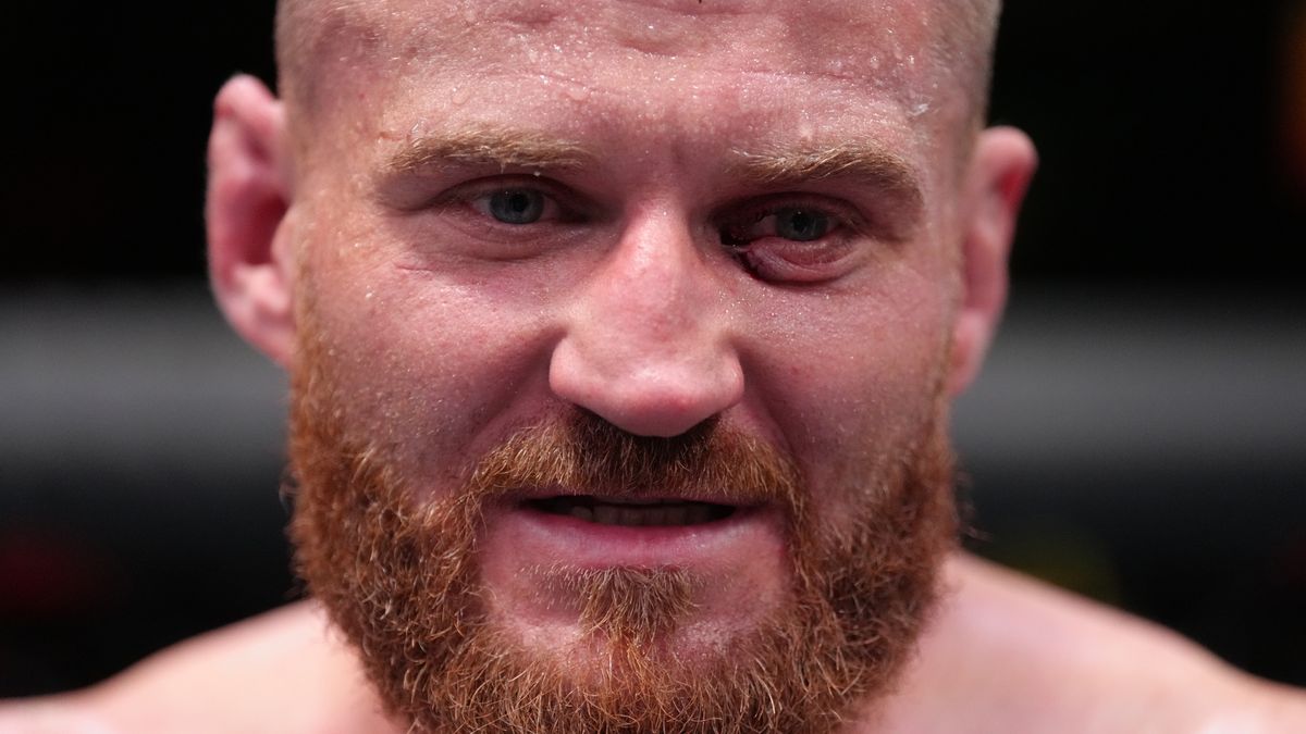 LAS VEGAS, NEVADA - MAY 14: Jan Blachowicz of Poland celebrates after his TKO victory over Aleksandar Rakic of Austria in a light heavyweight fight during the UFC Fight Night event at UFC APEX on May 14, 2022 in Las Vegas, Nevada. (Photo by Jeff Bottari/Zuffa LLC)