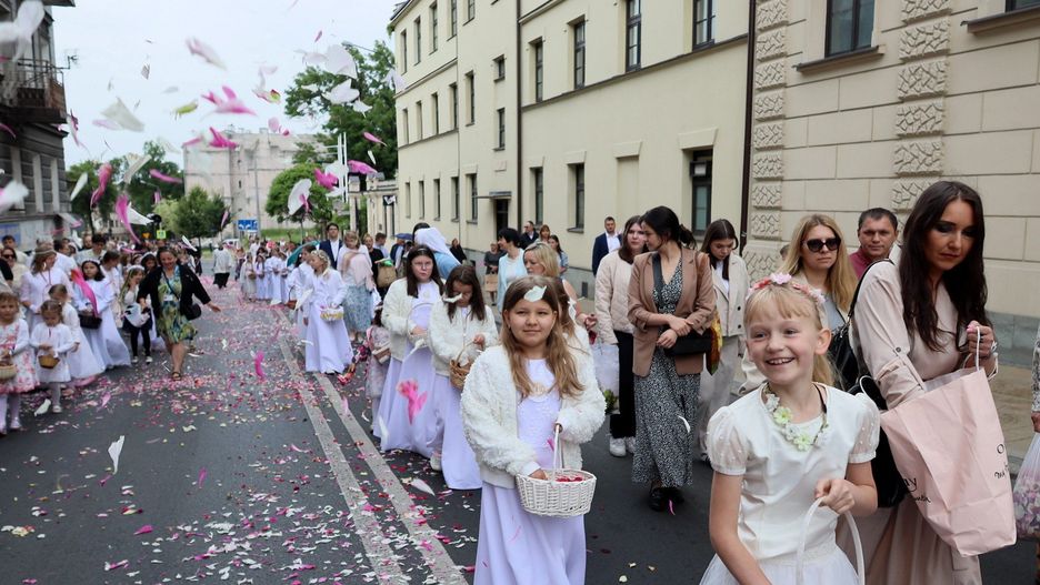 Uroczysta procesja z okazji Bożego Ciała przeszła ulicami Lublina