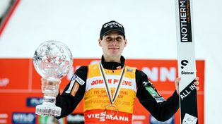 Dwa miliony ze skoczni. Domen Prevc na czele listy płac PŚ 2025/2026