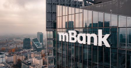 Sztuczna inteligencja przejmuje bankowość. mBank zapowiada asystenta w aplikacji