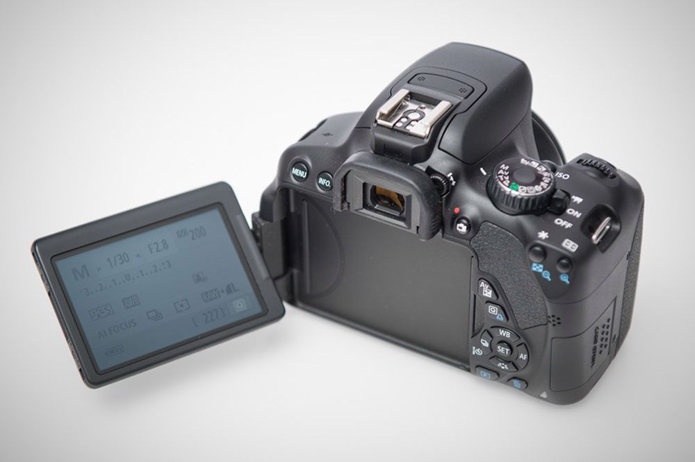 Canon 650D – hybrydowy przedsmak zmian? [test] 6
