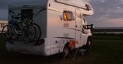 Majówka na legalu? Ceny oszalały. Polacy muszą wydać krocie na kampera