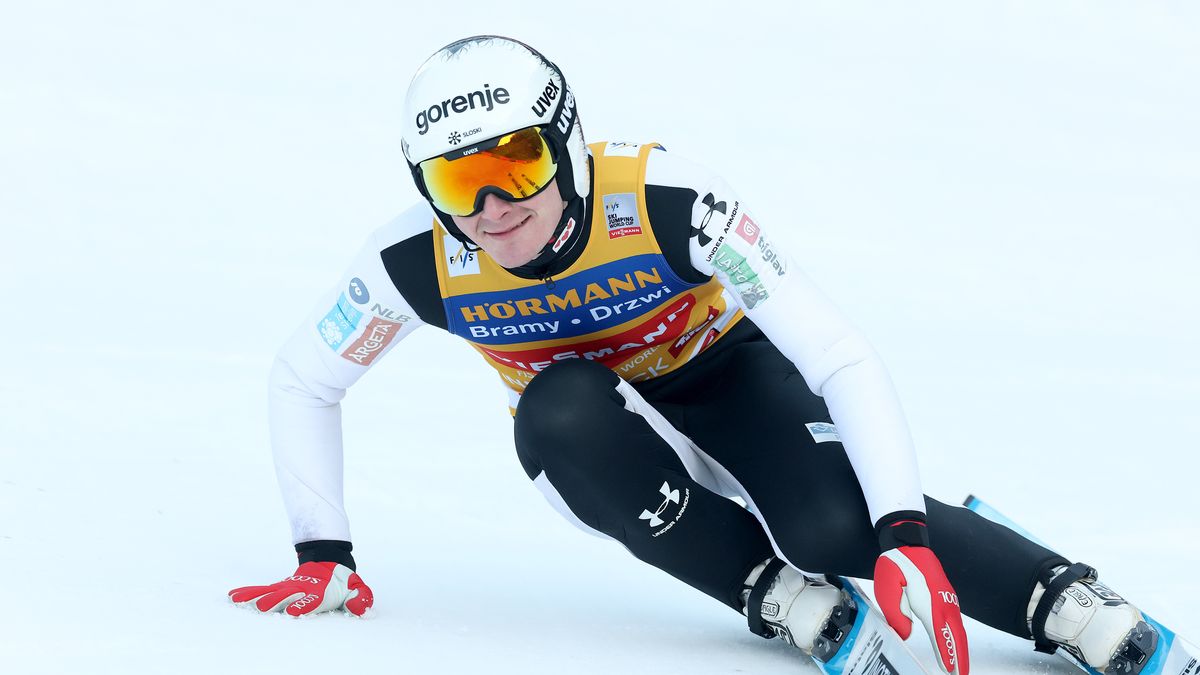 INNSBRUCK, AUSTRIA - JANUARY 04: Domen Prevc of Team Slovenia looks on after his second run of the Individual HS128 of the FIS World Cup Ski Jumping Four Hills Tournament Men Innsbruck at Bergisel-Stadion Olympiaschanze on January 04, 2026 in Innsbruck, Austria. (Photo by Alexander Hassenstein/Getty Images)