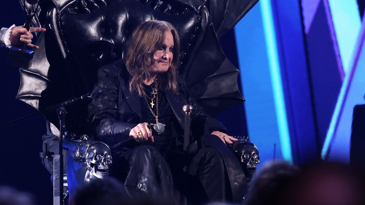 Ozzy Osbourne nie żyje. W lipcu zagrał swój ostatni koncert i dał popis na scenie