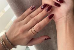 Nie ma modniejszych paznokci na jesień. Poznaj "cherry mocha nails"