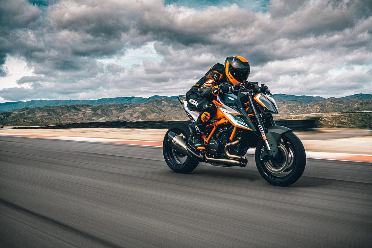 KTM 1290 Super Duke RR