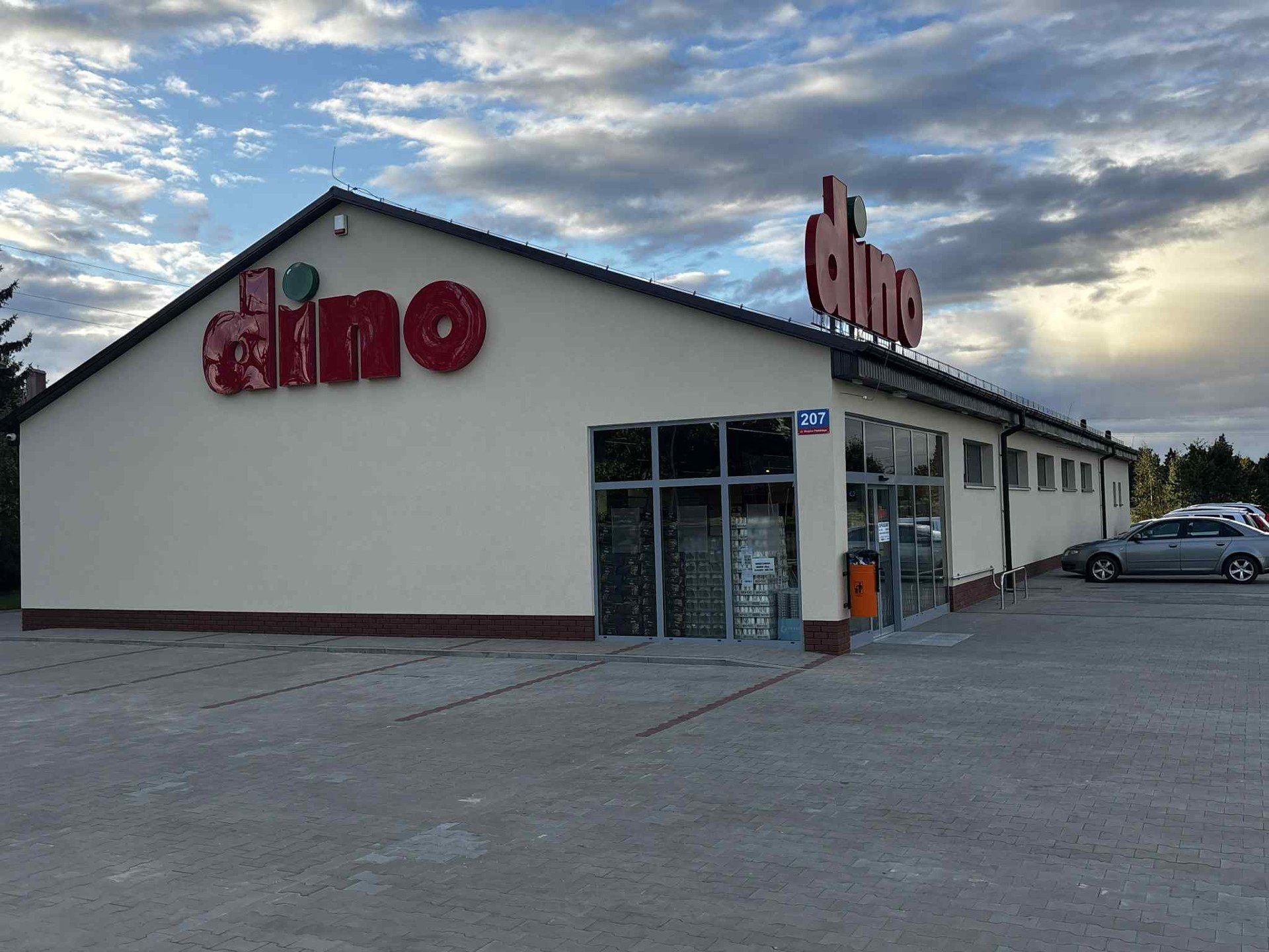 Market Dino przy ul. Miodowej w Świeciu jest już gotowy. Sklep czeka na klientów