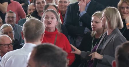 Spięcie na spotkaniu z Tuskiem. "Proszę odejść"