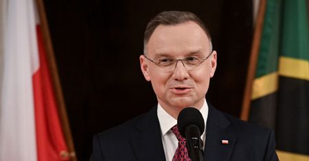 "Wcześniej nie przeszkadzało". Były sędzia TK punktuje prezydenta Dudę