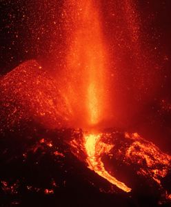 Wybuch wulkanu w Hiszpanii. Jeszcze większy wylew lawy