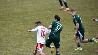 KKS Kalisz przez ponad godzinę grał w dziewiątkę i znów nie wygrał