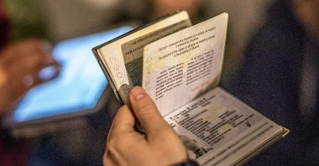 Zatrzymali handlarzy ludźmi. Zmuszali obcokrajowców do niewolniczej pracy