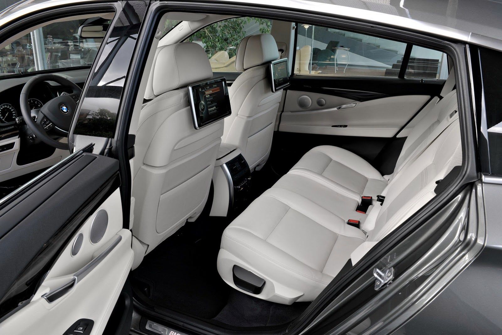 2014 BMW Serii 5 Sedan, Touring, Gran Turismo [galeria] 186