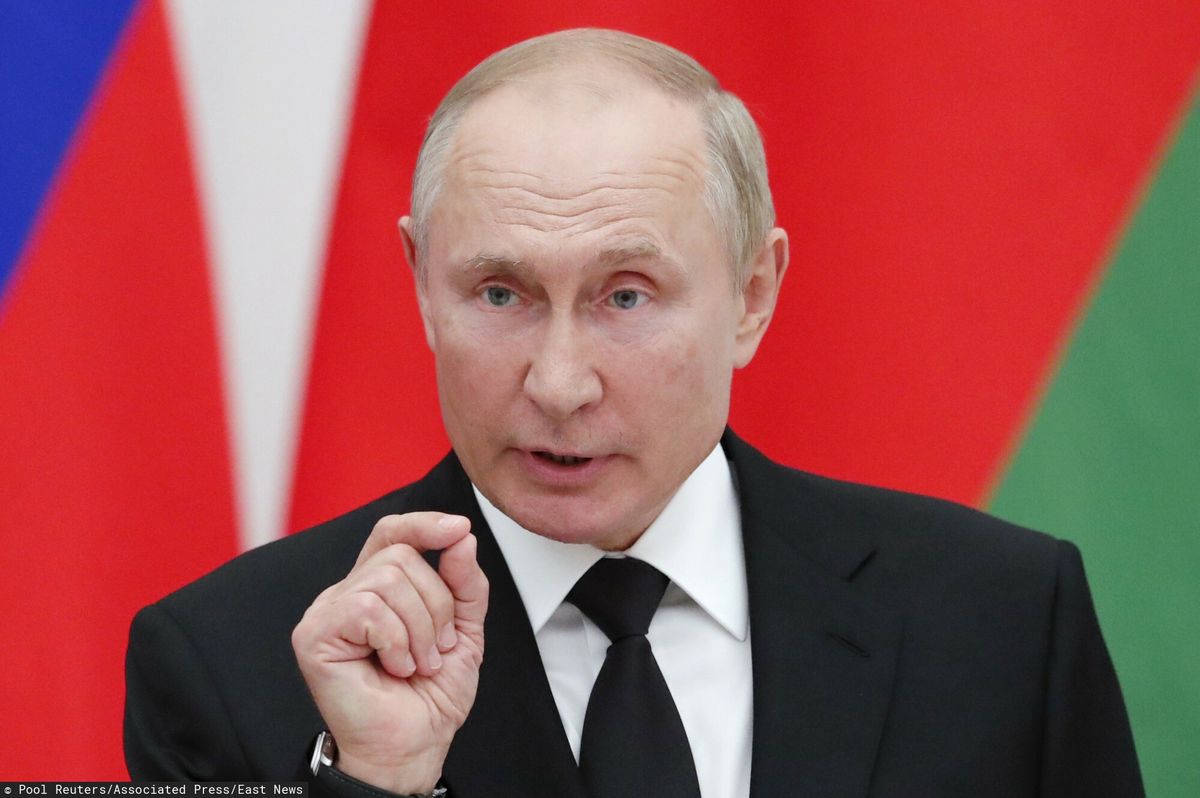Putin podpisał dwa ważne dekrety. To reakcja na sytuację w Ukrainie 