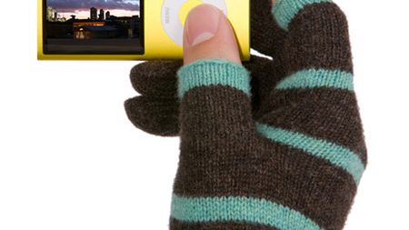 Etre Touchy – zimowy sposób na iPhone’a 1