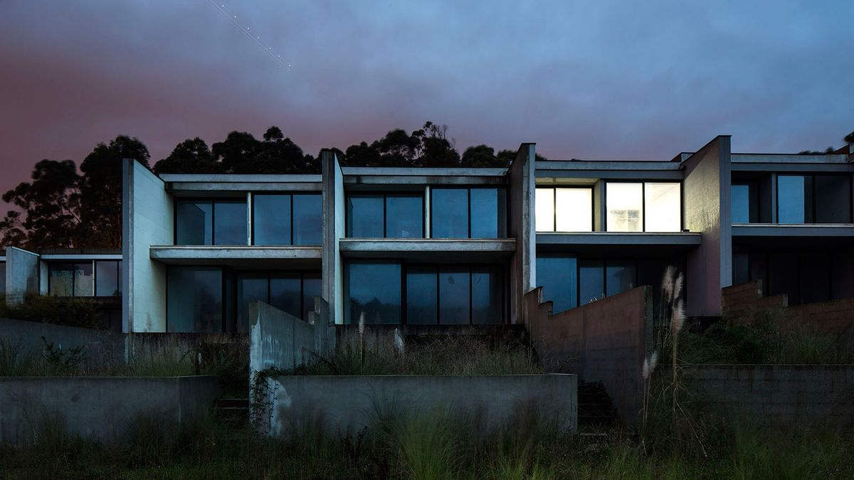 Portugalia, jakiej nie znamy. Fotografie opustoszałych rezydencji zaprzeczają wizerunkowi kurortu 1