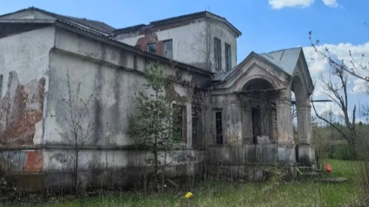 Dwór w Dubnikach został sprzedany za bezcen 