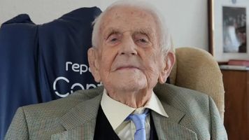 Ma 103 lata i wciąż jest samodzielny. Każdy dzień zaczyna w ten sam sposób