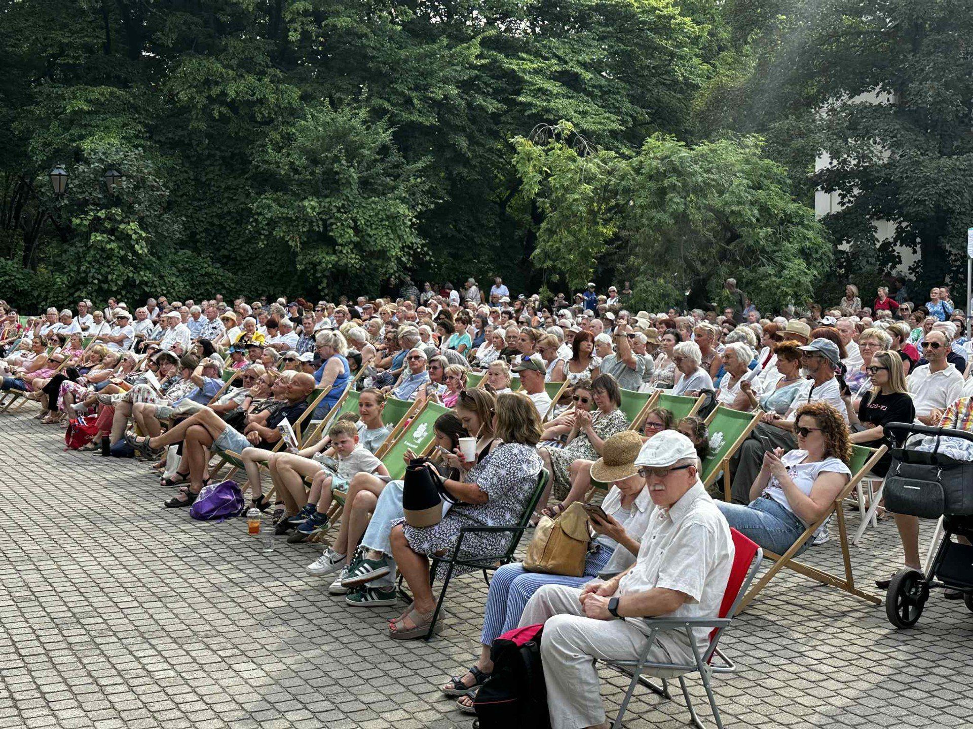 park zrodliska altanka
