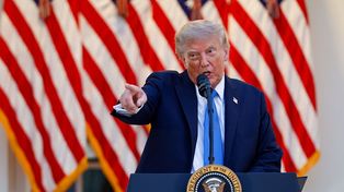 Trump grozi wojną handlową. Chce obniżki stóp przez Fed