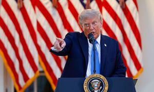 Trump grozi wojną handlową. Chce obniżki stóp przez Fed