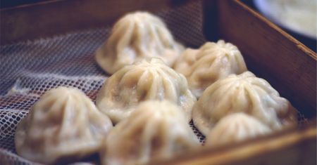 Przepis na chińskie pierożki dim sum. Orientalny przysmak!