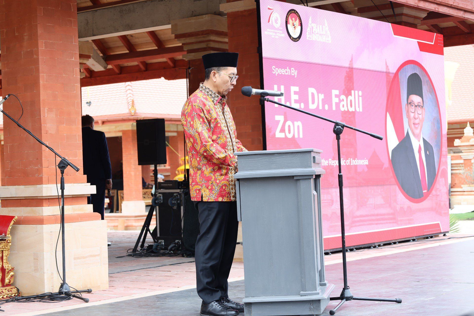 Otwarcie kompleksu Bali Indah w Dolinie Charlotty.