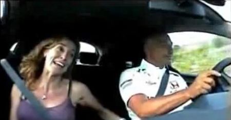 Riccardo Patrese zabiera żonę na przejażdżkę[wideo]