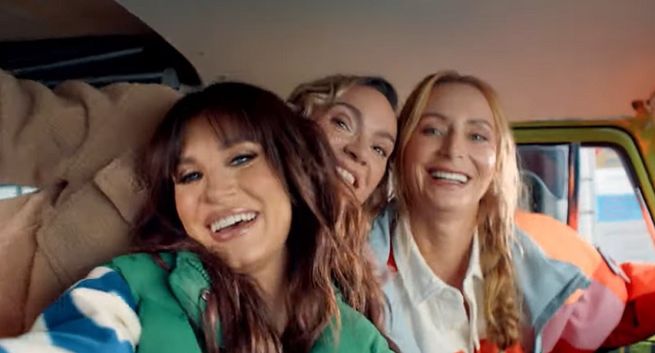 Sylwia Grzeszczak z nowym hitem w reklamie sklepów Deichmann