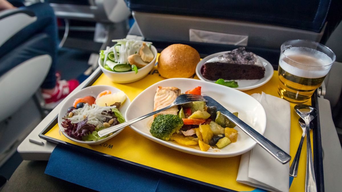 Jedzenie w samolocie