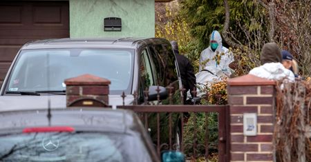 Ząbkowice Śląskie. 19-latek zabił rodziców i brata siekierą. Biegli: był poczytalny